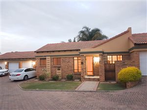 2 Bed Townhouse in Equestria