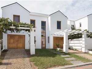 3 Bed House in Welgevonden Estate