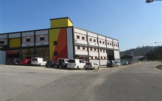 700 m² Office Space in South End