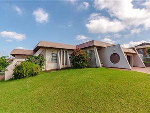 5 Bed House in Reservoir Hills