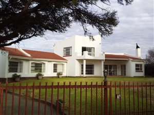 5 Bed House in Aliwal North