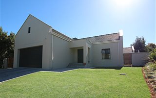 4 Bedroom House in La Concorde