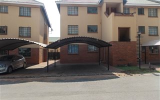 2 Bedroom Townhouse in Reyno Ridge