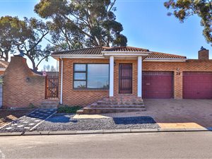 3 Bed Townhouse in Sonstraal Heights