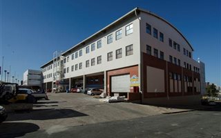 627 m² Commercial space in Umgeni Park