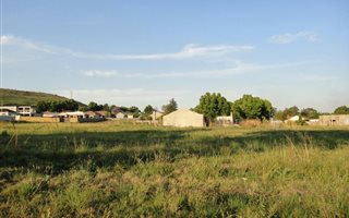 1001 m² Land available in Amajuba Park