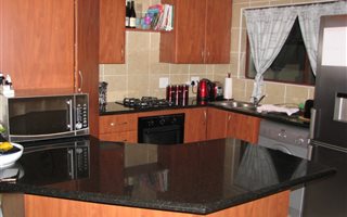 2 Bedroom Townhouse in Hughes