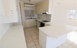 3 Bedroom Apartment in Umdloti Beach