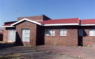 3 Bedroom House in Waldrift