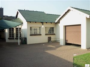 3 Bed Townhouse in Middelburg South