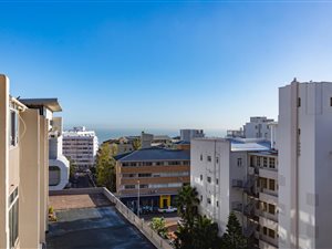 3 Bed Apartment in Sea Point