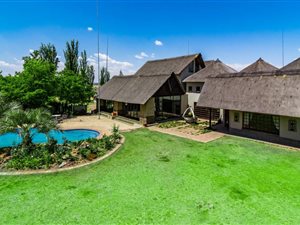 2.2 ha Farm in Randjesfontein