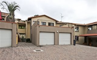 3 Bedroom Townhouse in Linksfield Ridge