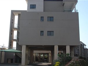2 Bed Apartment in Shakas Rock