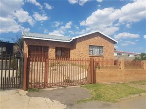 3 Bedroom House in Forderville