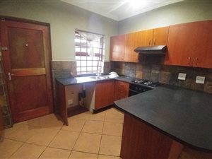 3 Bed Townhouse in Pinehaven