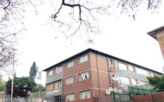 2 Bedroom Flat in Muckleneuk