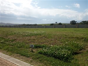 734 m² Land available in Le Grand Golf Estate