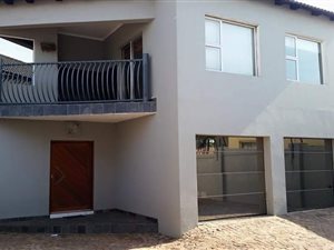 3 Bed House in Sunward Park