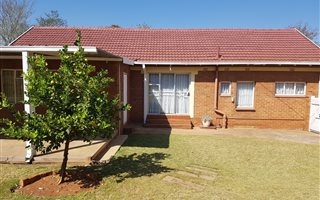 Bachelor apartment in Cullinan