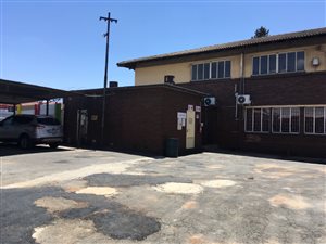 Commercial space in Germiston Central