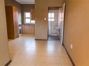 1 Bedroom Garden Cottage in Linksfield