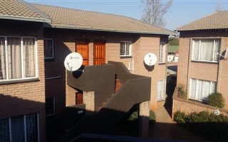 2 Bedroom Townhouse in Mayberry Park