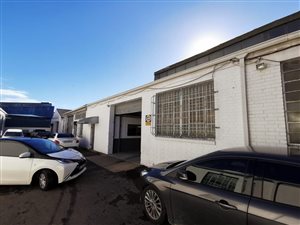 495 m² Industrial space in Maitland