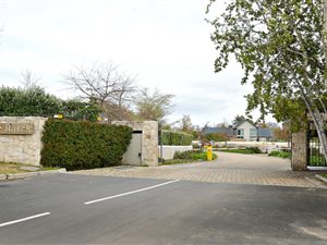 6675 m² Land available in Die Boord