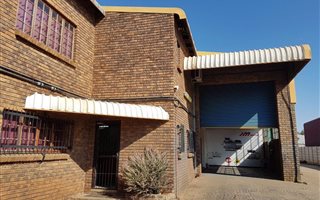 1260 m² Industrial space in Rosslyn