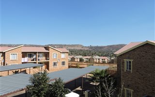 2 Bedroom Apartment in Radiokop