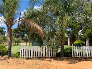 8.5 ha Farm in Lethlabile