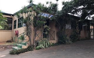 113 m² Office Space in Montclair