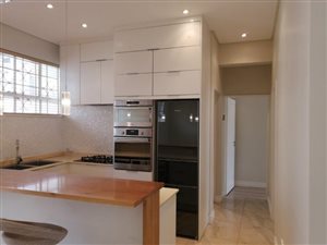 2 Bed Apartment in Rosebank