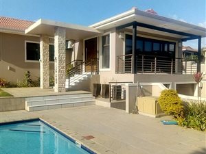 3 Bed House in Athlone Park