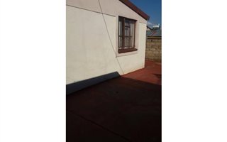 1 Bedroom House in Nellmapius