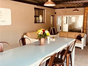 60 m² Commercial space in Olympus AH