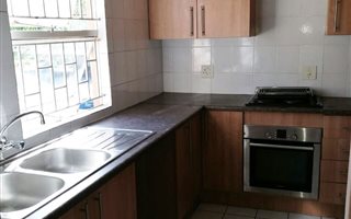 2 Bedroom Apartment in Safarituine