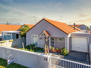 3 Bed House in Somerset Ridge