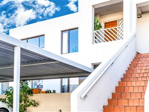 2 Bed Apartment in Victory Park