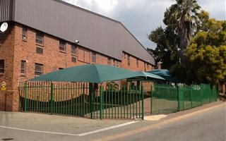 656 m² Commercial space in Chartwell