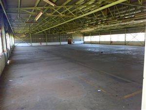 1000 m² Commercial space in Phuthaditjhaba