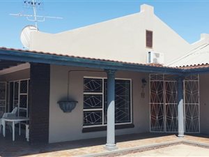 3 Bed House in Oudtshoorn
