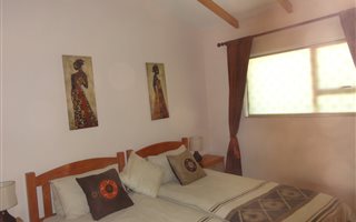 2 Bedroom Garden Cottage in Hout Bay and surrounds
