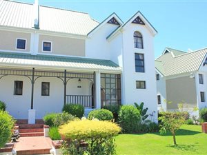 3 Bed House in Fancourt