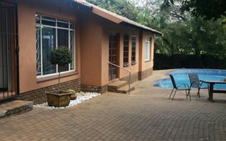 3 Bedroom House in Rhodesfield