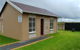 2 Bedroom House in Johannesburg Central