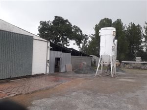 400 m² Commercial space in Kyalami
