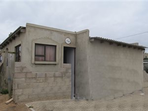 2 Bed House in Kwanonqaba