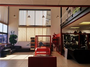 457 m² Industrial space in North Riding